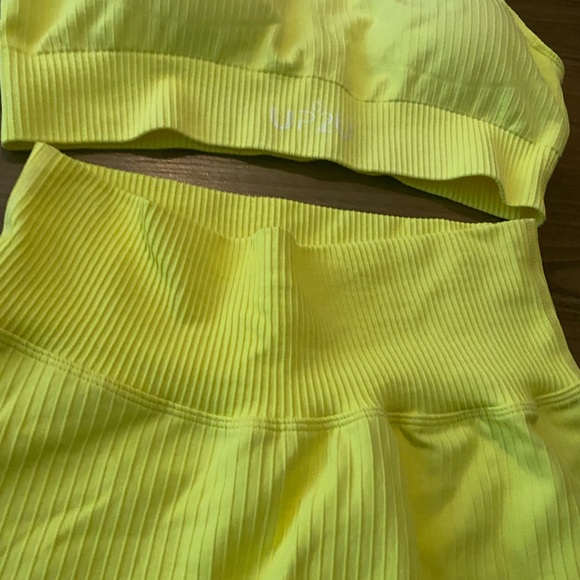 New with tags workout set🎾🎾🎾 - Picture 2 of 8